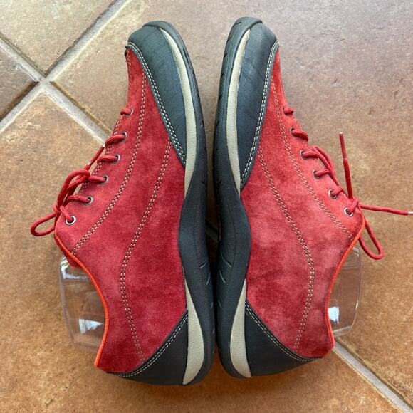 L.L. Bean Red Suede Lifestyle Sneakers for Walking, Light Hiking - size 10 - Picture 11 of 15